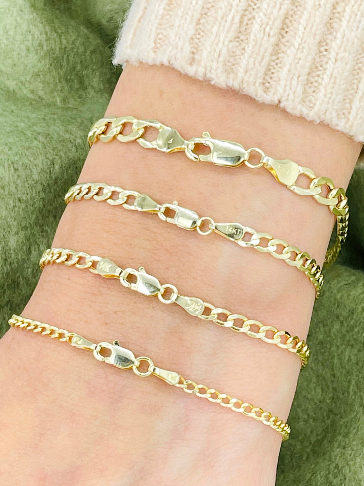 Solid 14K Gold Curb Bracelet, Ladies Gold Bracelet, Trending Gold Bracelet, Stackable Gold Bracelet, Curb Link Bracelet, Solid Gold Bracelet